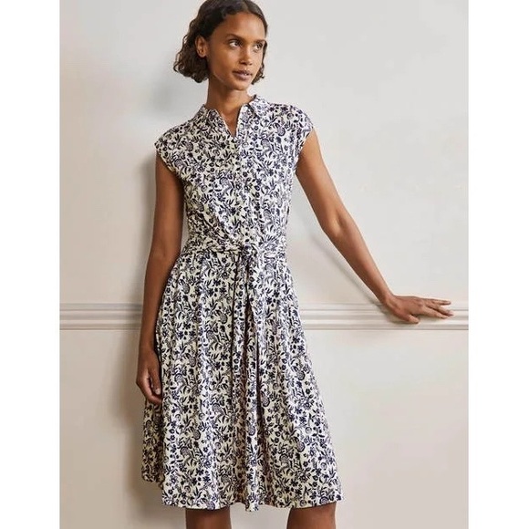 Boden Dresses & Skirts - Boden Tie Waist Jersey Shirt Dress Sz 12